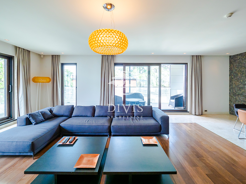 Slika 1 - Serdar Jola, Četvorosoban stan na prodaju, 234m2, 1.350.000€